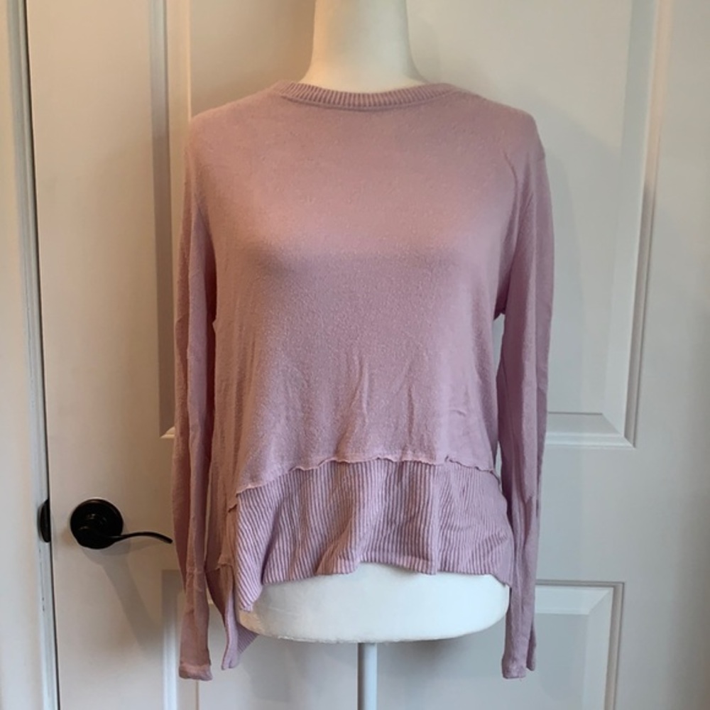 So crewneck sweater